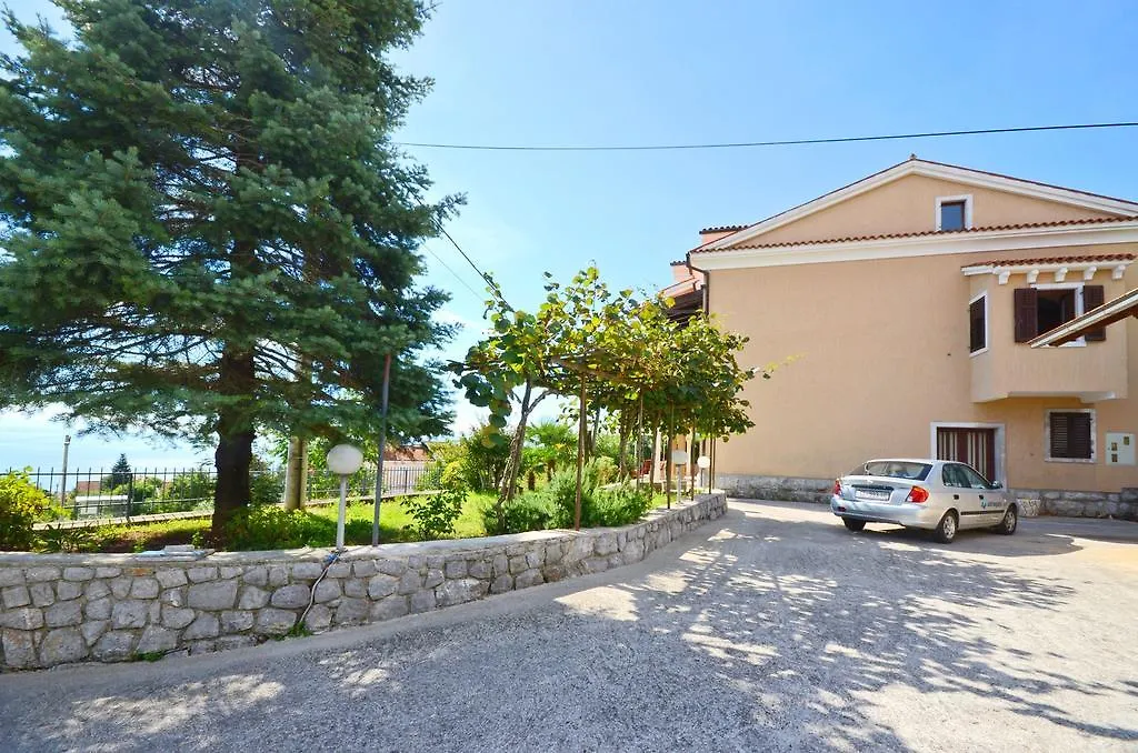 Apartment Olga Opatija 0*,